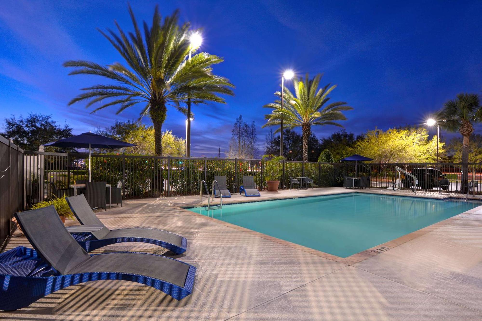 Hampton Inn & Suites Clearwater St Petersburg Ulmerton Road Fl Экстерьер фото